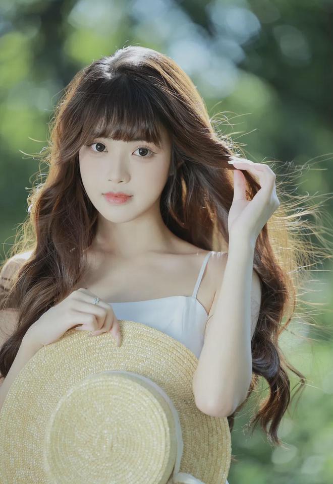 费女生奖励自己的图片pg电子试玩网站免